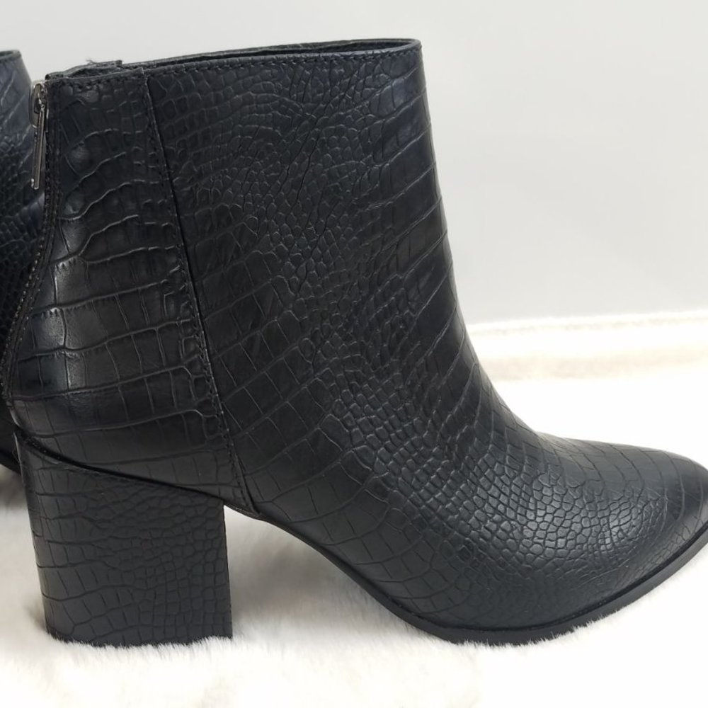 Steve Madden Julianne Croc Heeled Ankle Boots